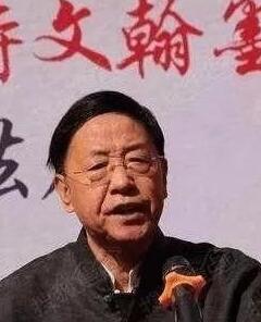 庞中华被誉为中国硬笔..